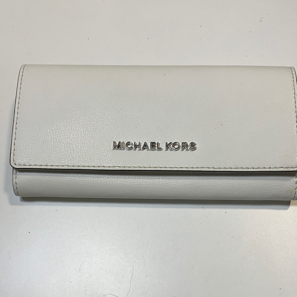 Michael Kors Cream Wallet with Silver Logo